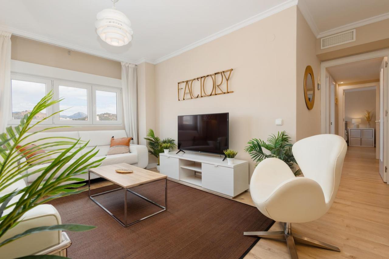 In The Historic Center Of Malaga, Very Close To The Beach And The Ave Train Station, With Private Parking מראה חיצוני תמונה