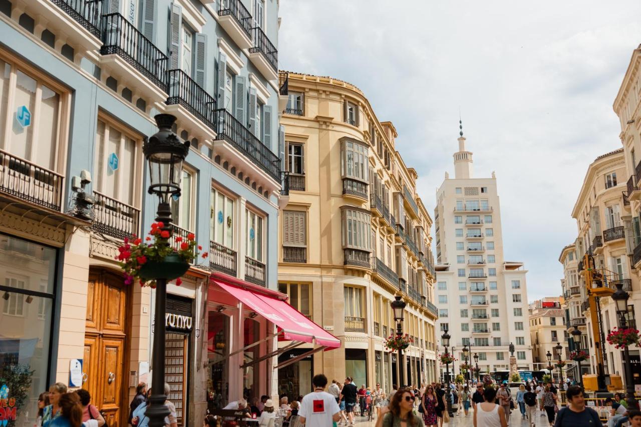 In The Historic Center Of Malaga, Very Close To The Beach And The Ave Train Station, With Private Parking מראה חיצוני תמונה